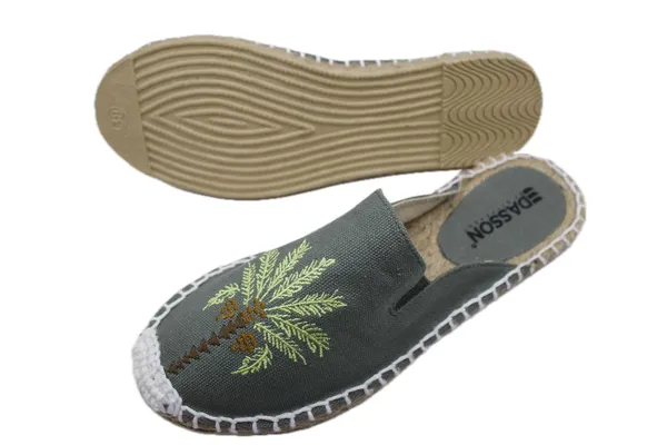 Grey_Cotton_Fabric_&_Jute_Mules_For_Women