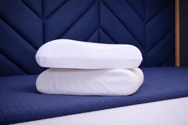 Pack_Of_2_White_Premium_Orthocontour_Memory_Foam_Pillow_