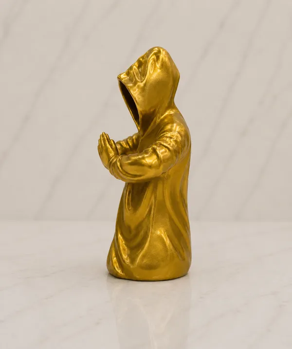 Yellow_Ceramic_Statue_for_Home_Decor