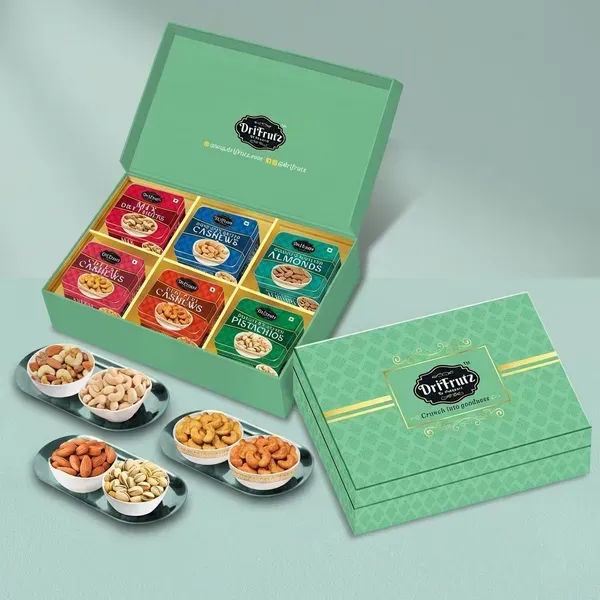 Deluxe_Nut_And_Dried_Fruit_Gift_Box_–_6_Flavors_of_Almonds,_Cashews,_Pistachios,_Raisins,_Dates,_Dried_Berries