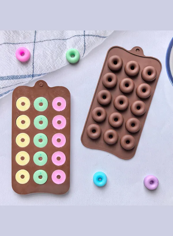 15-Cavity_Donut_Silicone_Mold_?_Flexible_Non-Stick_Chocolate,_Candy_&_Fondant_Baking_Mould