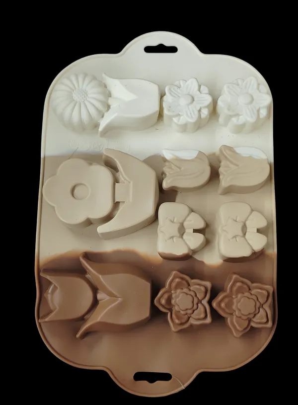 11-Cavity_3D_Garden_Theme_Silicone_Chocolate_Mold_|_Non-Stick_Flexible_Mold_for_Chocolate,_Candy,_Fondant,_Jelly,_Ice_Cubes_&_DIY_Baking_Crafts