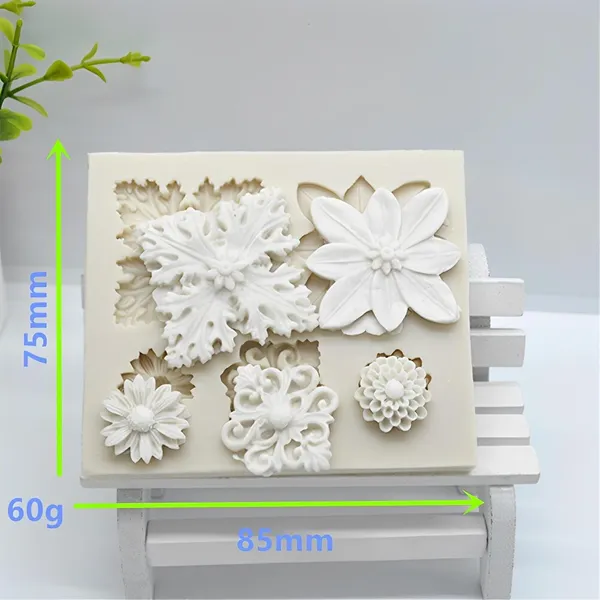 Cake_5_Cavity_3D_Mix_Flower_Fondant_Clay_Marzipan_Cake_Decoration_Mould
