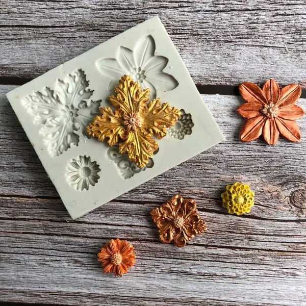 Cake_5_Cavity_3D_Mix_Flower_Fondant_Clay_Marzipan_Cake_Decoration_Mould