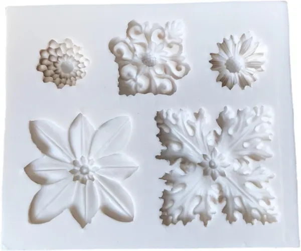Cake_5_Cavity_3D_Mix_Flower_Fondant_Clay_Marzipan_Cake_Decoration_Mould