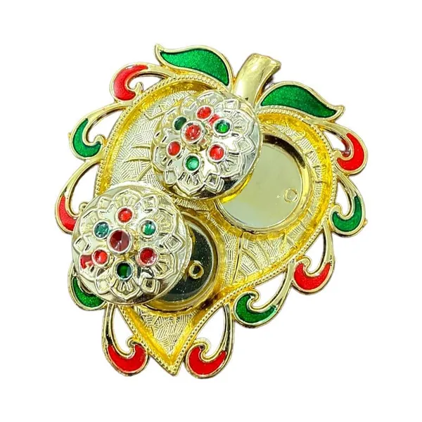 Leaf_Tika_Platter_With_Rice_And_Kumkum_Holders
