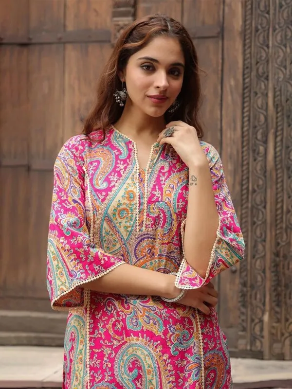 Pink_Viscose_Rayon_Straight_Kurta_For_Women