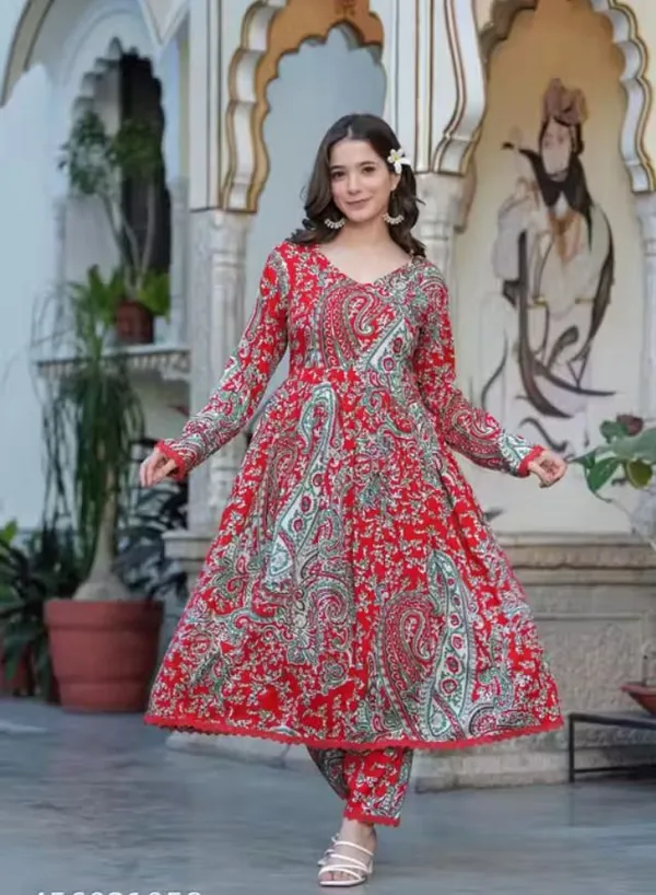 Red_Viscose_Rayon_Printed_Kurta_Pant_For_Women