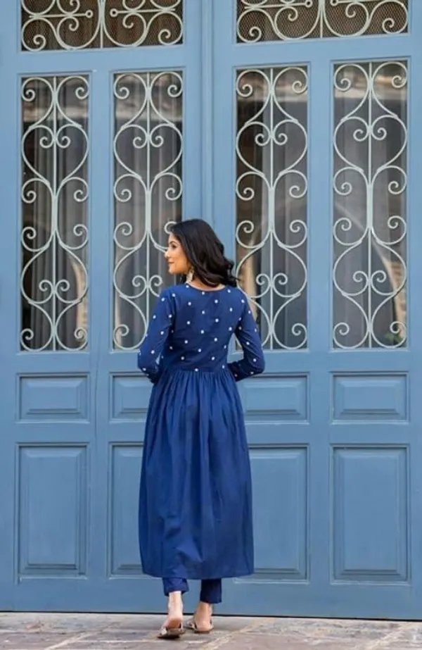 Blue_Viscose_Rayon_Embroidered_Kurta_And_Pant_Set_For_Women