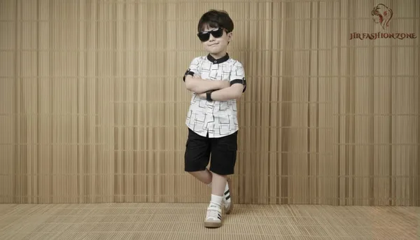 Black_And_White_Cotton_T-Shirt_And_Shorts_Set_For_Kids_Boy