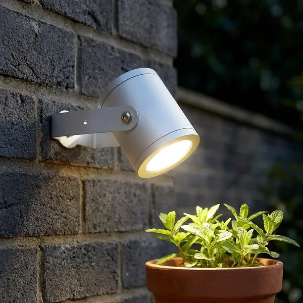 White_6W_Outdoor_Garden_Aluminium_Lighting_And_Luminaries_For_Outdoor_Purpose