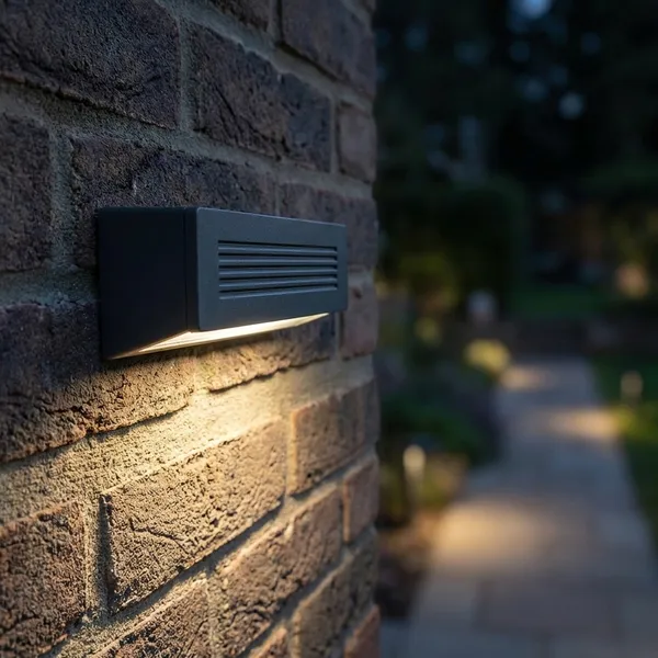 Silver_5W_Recessed_Ste_Aluminium_Lighting_And_Luminaries_For_Outdoor_Purpose