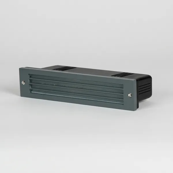 Silver_5W_Recessed_Step_Aluminium_Lighting_And_Luminaries_For_Outdoor_Purpose