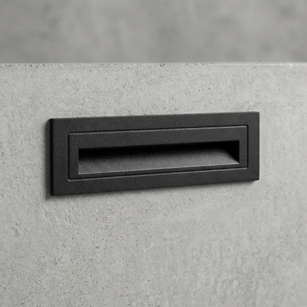 Black_6W_Recessed_Step_Aluminium_Lighting_And_Luminaries_For_Outdoor_Purpose