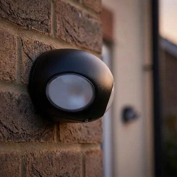 White_And_Black_12W_Outdoor_Surface_Wall_Aluminium_Lighting_And_Luminaries_For_Outdoor_Purpose