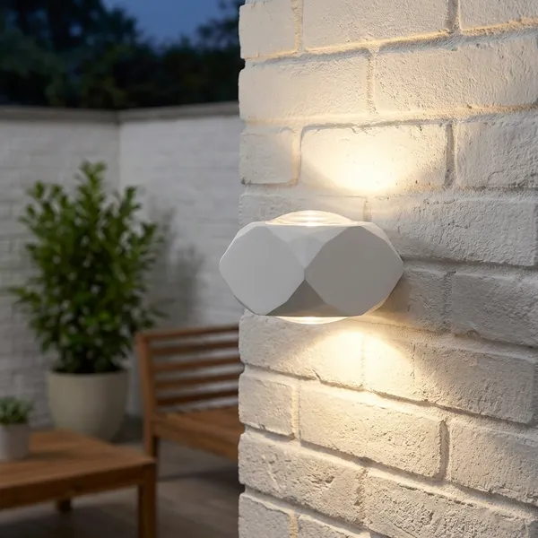 White_4W_Mini_Series_Wall_Aluminium_Lighting_And_Luminaries_For_Outdoor_Purpose