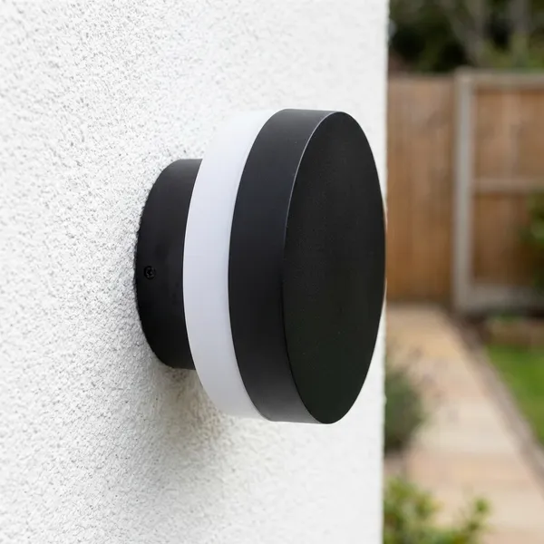 White_And_Black_12W_Wall_Aluminium_Lighting_And_Luminaries_For_Outdoor_Purpose