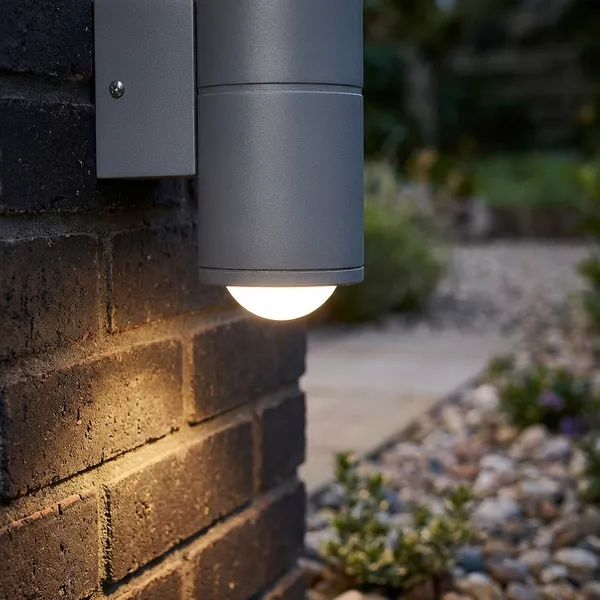 Grey_7W_Wall_Aluminium_Lighting_And_Luminaries_For_Outdoor_Purpose