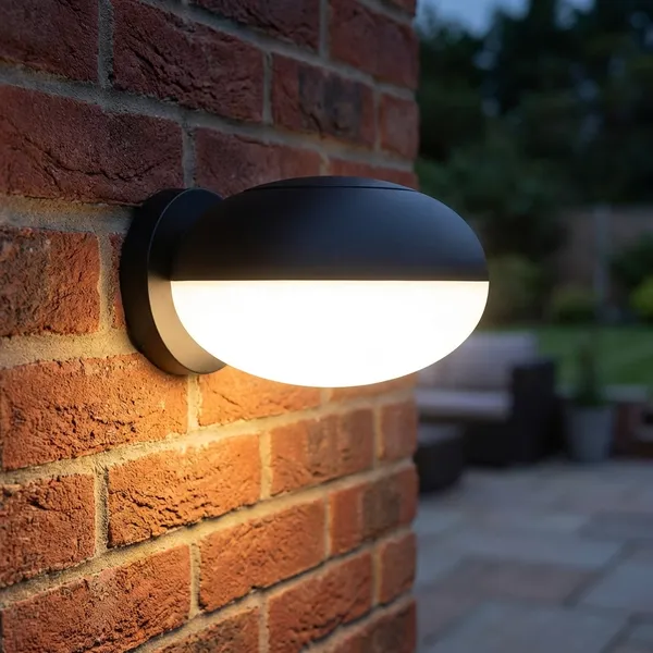 White_And_Black_Round_Gate_Aluminium_Lighting_And_Luminaries_For_Outdoor_Purpose