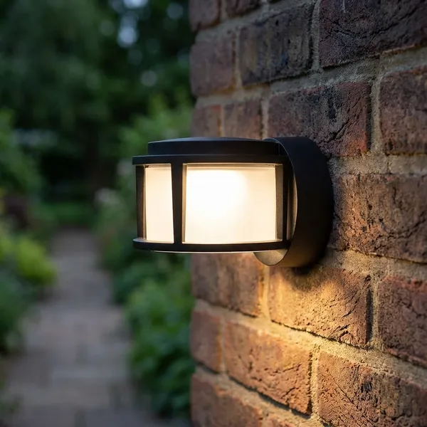 White_And_Black_12W_Square_Gate_Aluminium_Lighting_And_Luminaries_For_Outdoor_Purpose