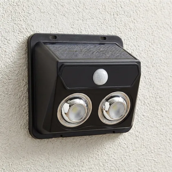 Black_3.2W_Solar_Garden_Aluminium_Lighting_And_Luminaries_For_Outdoor_Purpose