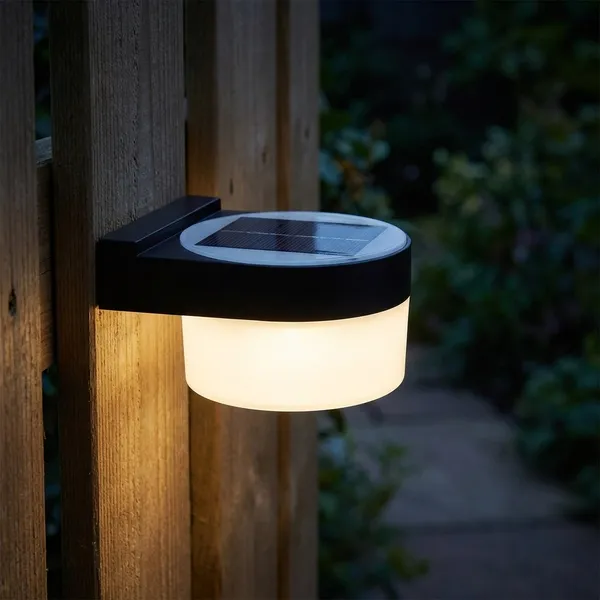 White_And_Black_1W_Solar_Garden_Aluminium_Lighting_And_Luminaries_For_Outdoor_Purpose