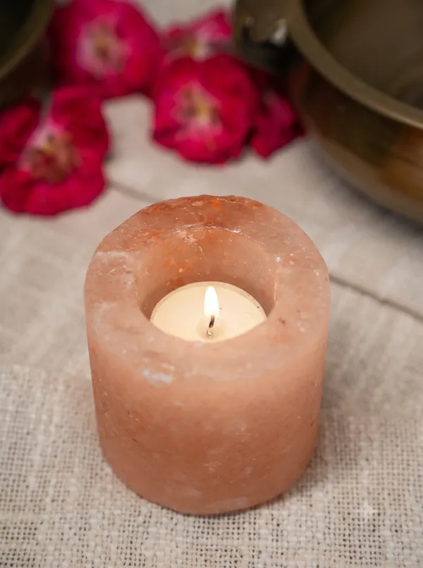 Himalayan_Salt_Candle_Holder_-_Cylinder
