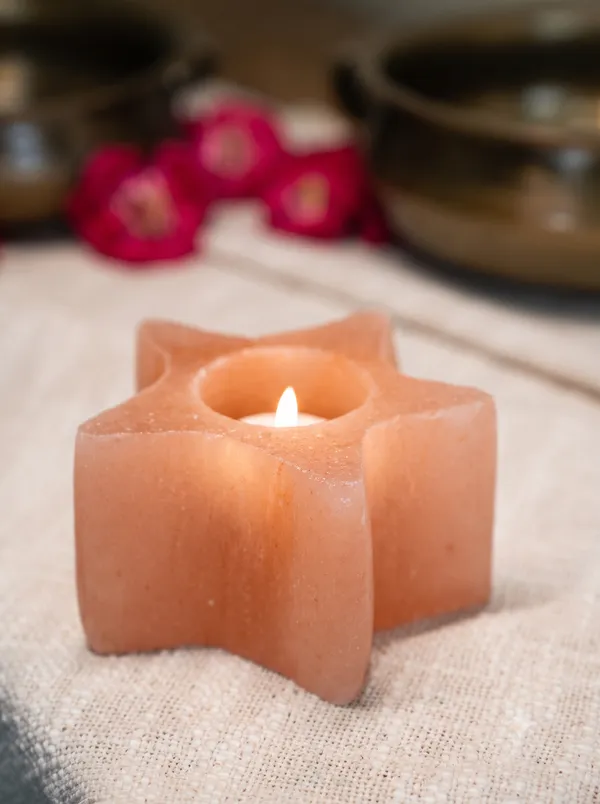 Himalayan_Salt_Candle_Holder_-_Star_