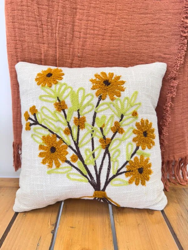Multicolor_Slub_Cotton_Base_Knotted_Cushion_Cover_For_Sofa_And_Bed