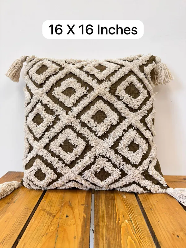 Green_And_Off_White_Slub_Cotton_Base_Tufted_Cushion_Cover_For_Sofa_Bed