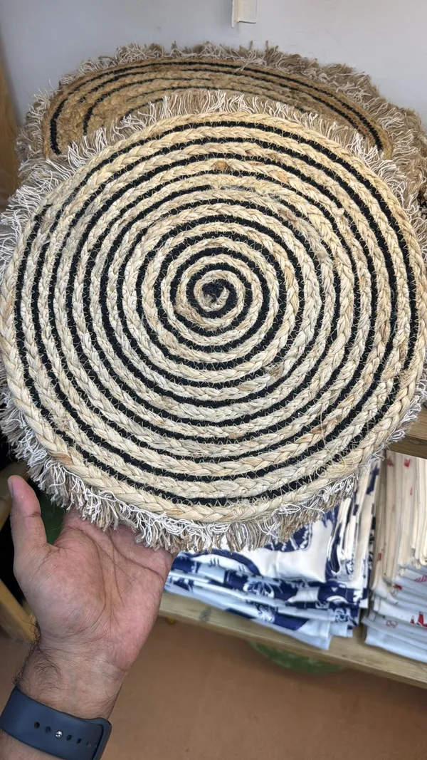 Multicolor_Jute_And_Cotton_Mix_Soft_Furnishing_Place_Mats_For_Dining_Side_Table