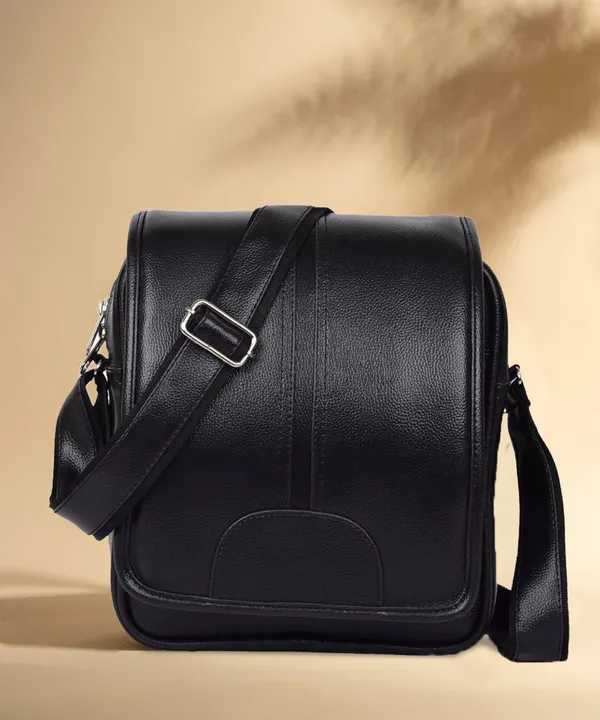 Black_Leatherette_Solid_Zipper_Sling_Bag_For_Men