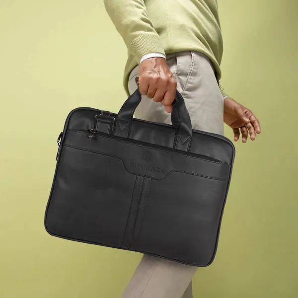 Black_Synthetic_Leather_Messenger_Bag_For_Men