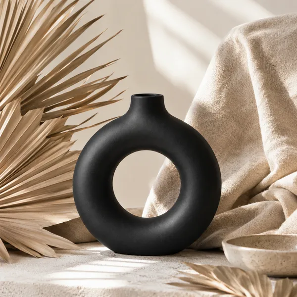Modern_Donut_Ceramic_Flower_Vase