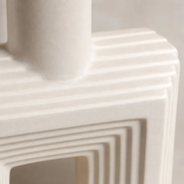 Ribbed_Hollow_Ceramic_Flower_Vase