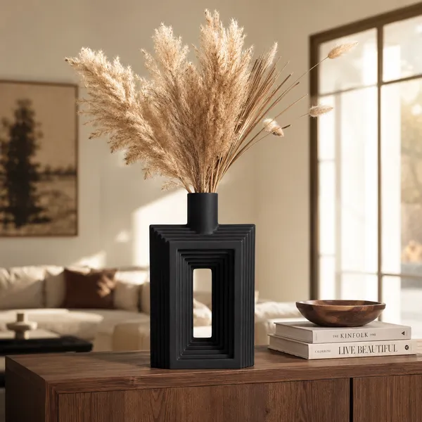 Ribbed_Hollow_Ceramic_Flower_Vase