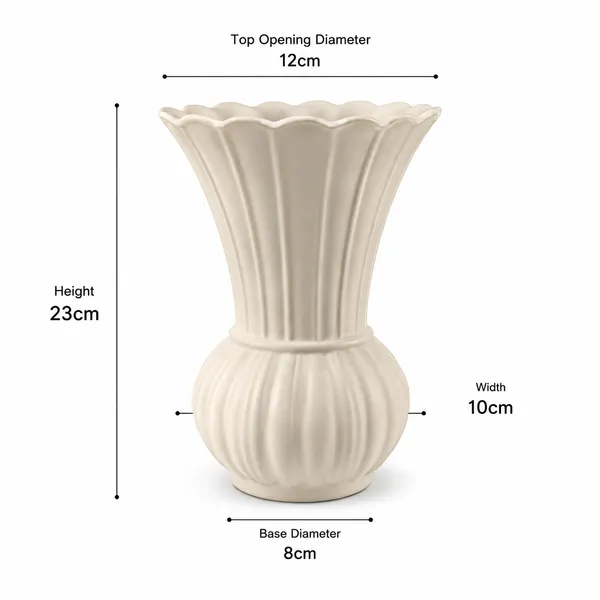 Scalloped_Ribbed_Ceramic_Flower_Vase