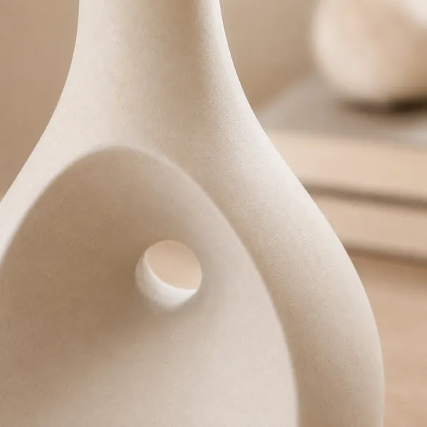 Modern_Teardrop_Hollow_Ceramic_Flower_Vase
