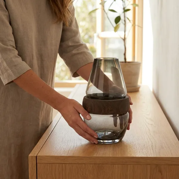 Smoked_Glass_Carafe_with_Wooden_Band