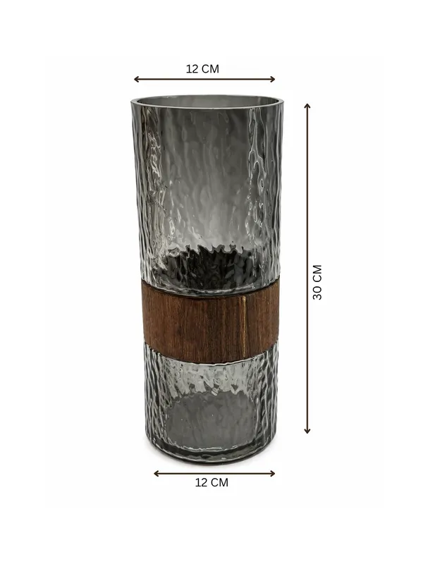 Textured_Glass_Tumbler_with_Wooden_Band_Accent