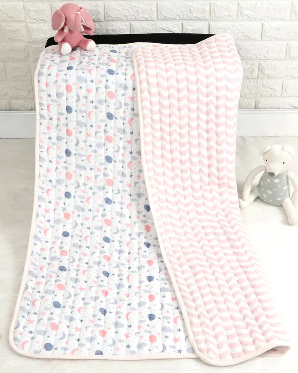 Twinklers_Organic_Cotton_Quilted_Muslin_Reversible_Blanket