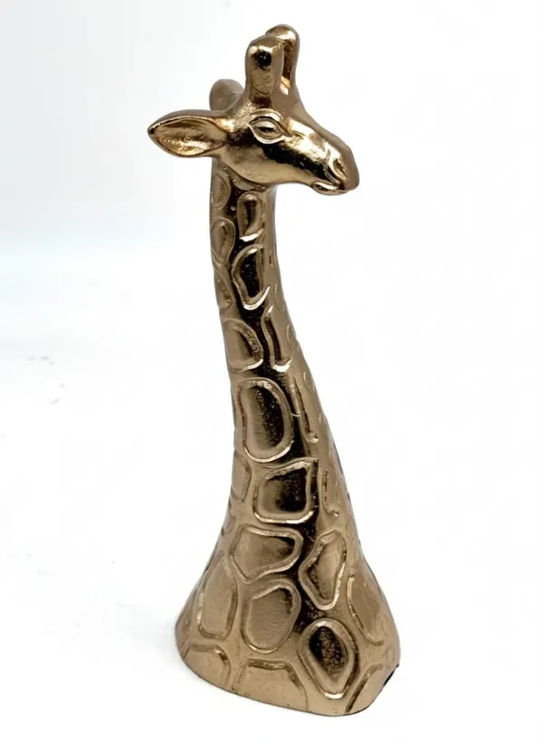 Shubh_Aura_premium_Metal_gold_finish_Giraffe_Animal_Figurine_for_home_decor_Size_4.75"x3.25"x12.5"