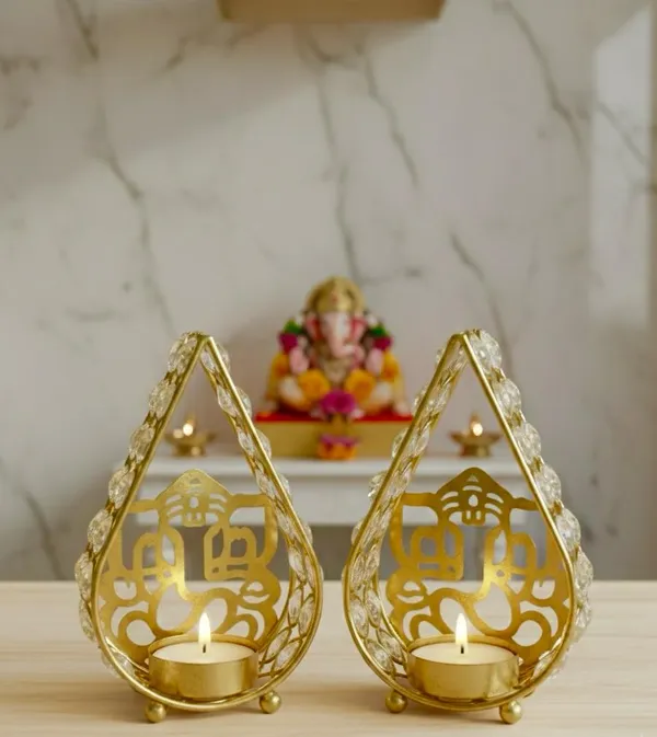Shubh_aura_Set_of_2_metal_Golden_Decorative_Crystal_Tealight_Holder