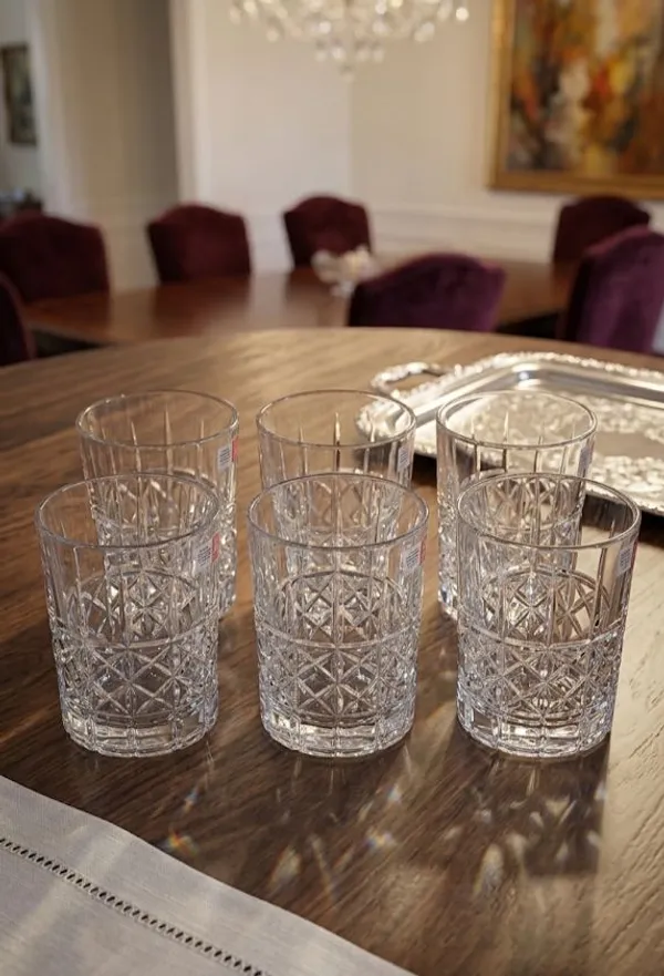 Shubh_Aura_Set_of_6_premium_old_fashioned_crystal_whiskey_glass,_can_be_use_for_juices_,_mocktails,_size_300ml