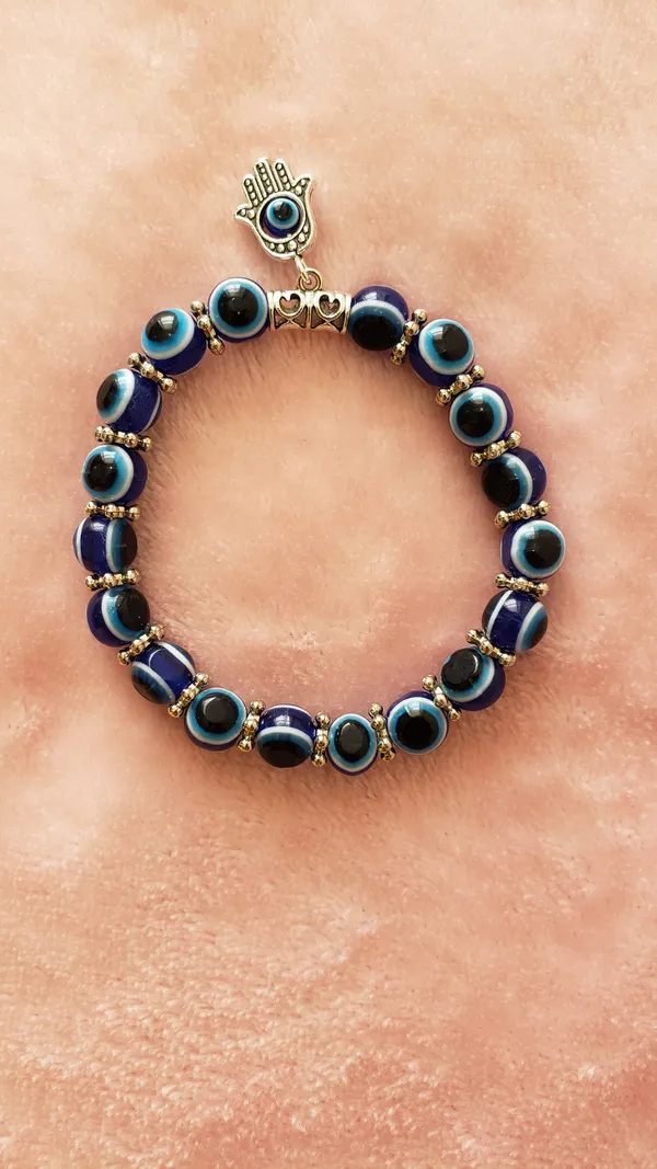 Evil_Eye_Hamsa_Hand_Bracelet