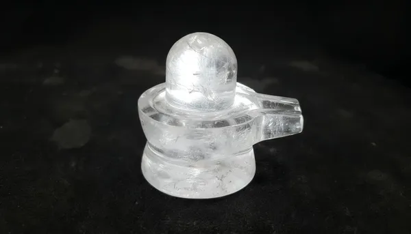 Sphatik_(Clear_Quartz)_Shivling_|_(A_Grade)_Original_Certified_Idol_|_Clear_Quartz_Crystal_for_Mediation,_Pooja,_Healing