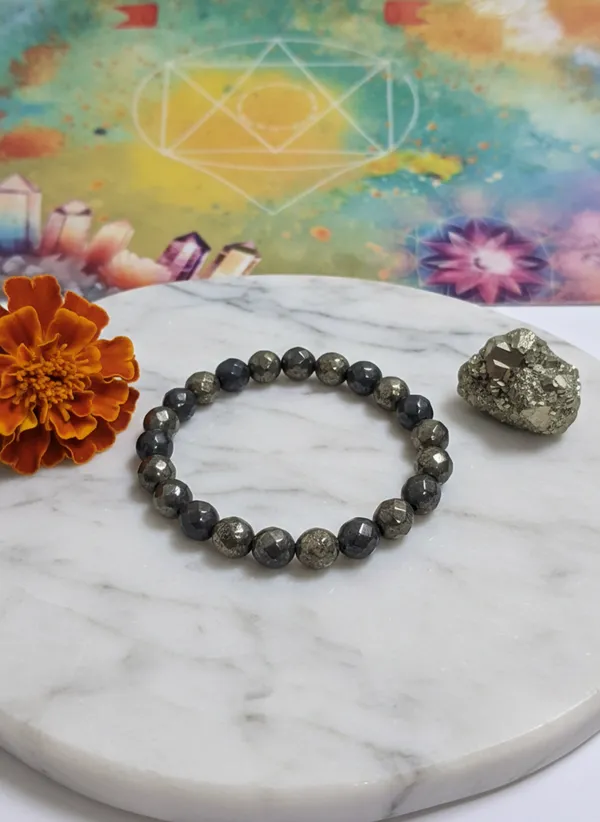 Metallic_Grey_Natural_Pyrite_Bracelet_For_Men_&_Women_-_Crystal_Stone_Faceted_Beads_Bracelet_Round_Shape_for_Reiki_Healing_and_Crystal_Healing_Stones