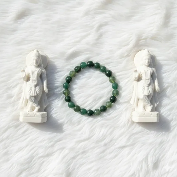 Green_Natural_Crystal_Bracelet_For_Everyone