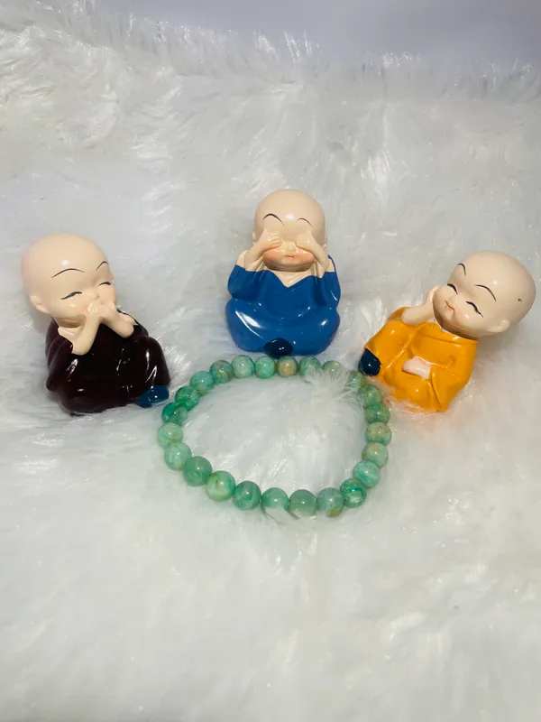 Light_Sky_Blue_Natural_Crystal_Bracelet_For_Everyone