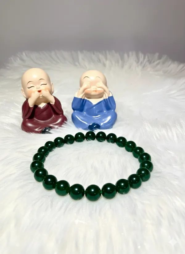 Dark_Green_Natural_Crystal_Bracelet_For_Everyone